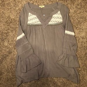 Women’s blouse